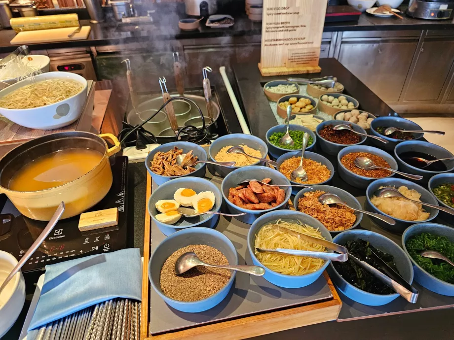 Закуска - кът със супа