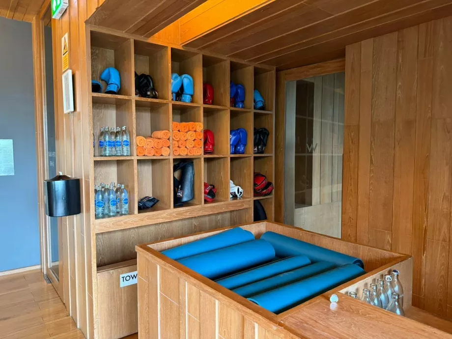 Фитнес център