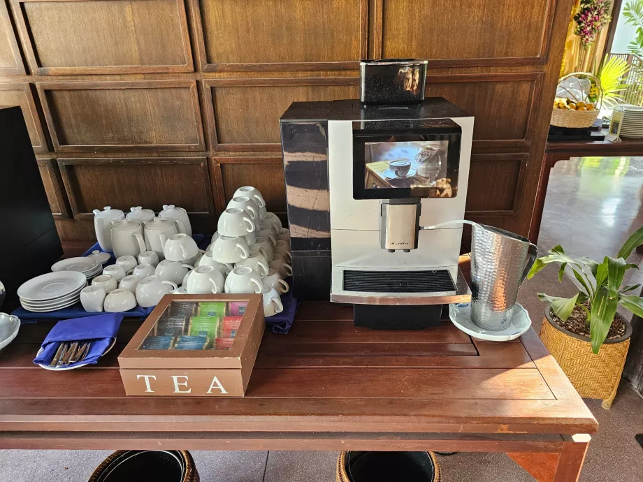 Закуска - кафе машина