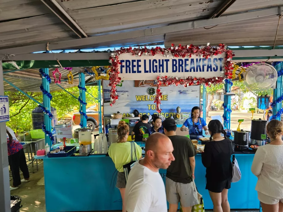 Безплатна лека закуска преди отпътуване