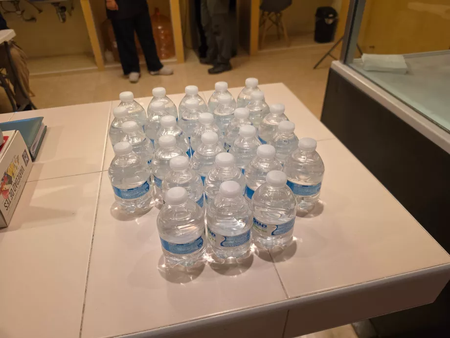 Безплатна вода