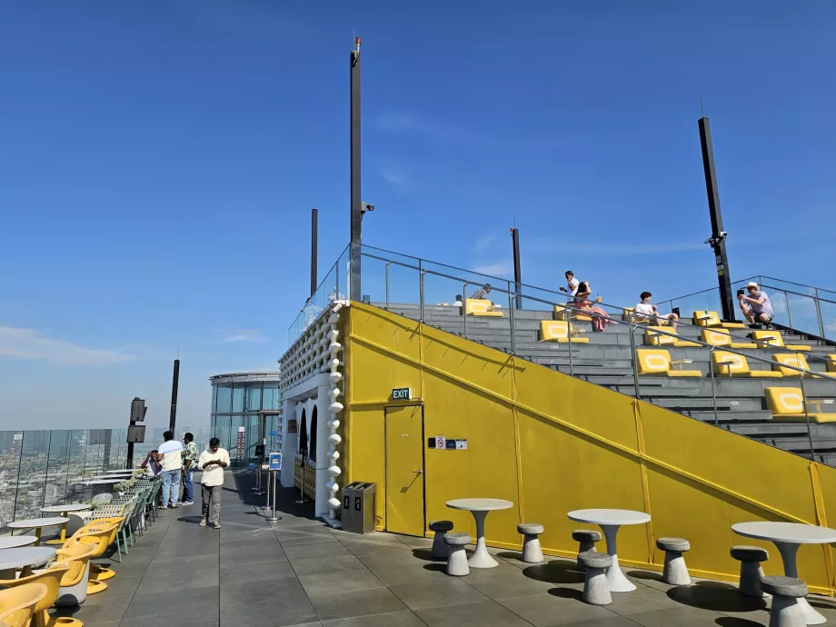 King Power Mahanakhon - изглед към покрива