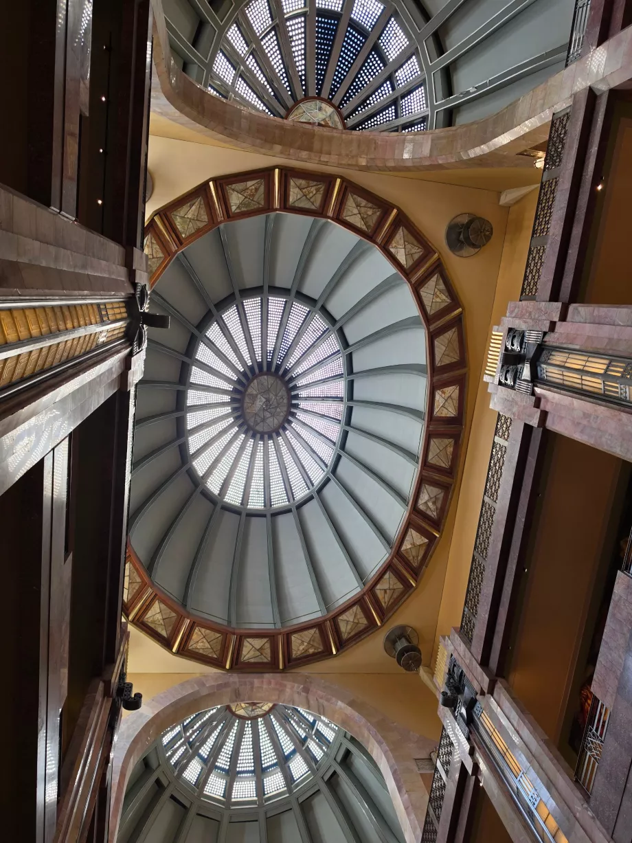 Интериор на фоайето на Palacio Bellas Artes