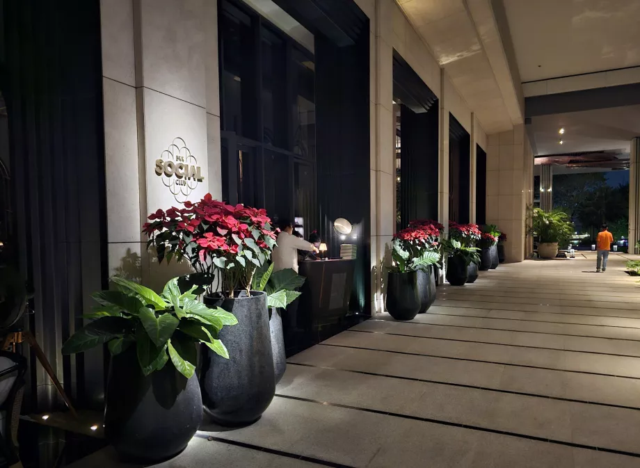 BKK Social Club - вход