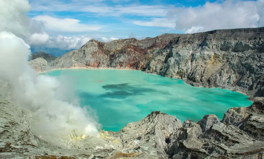 Вулканът Kawah Ijen