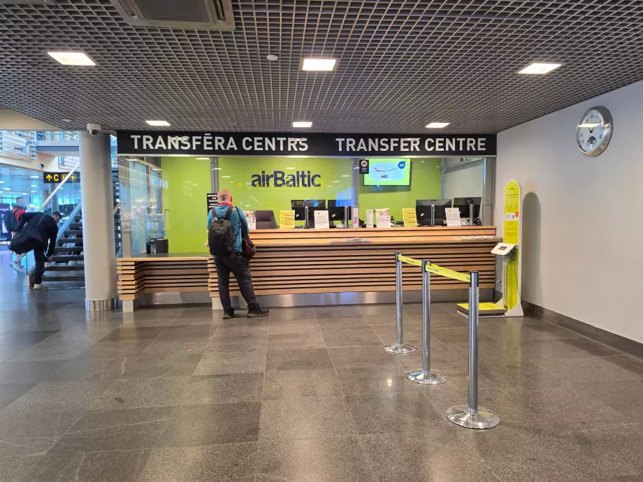 Бюро за трансфери на AirBaltic