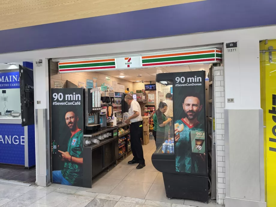 7-Eleven в залата за пристигащи