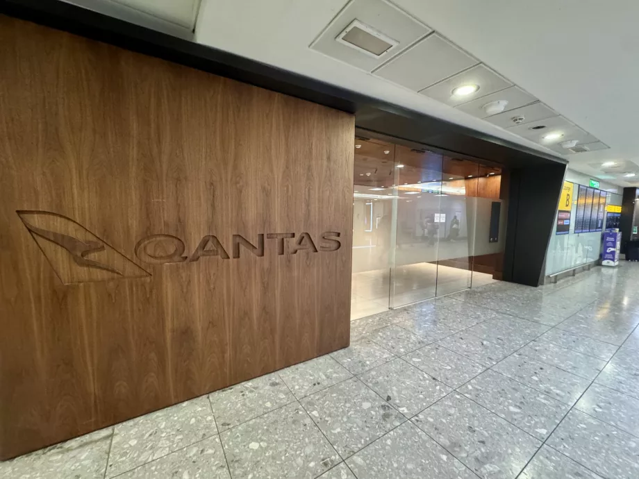 Салон на Qantas