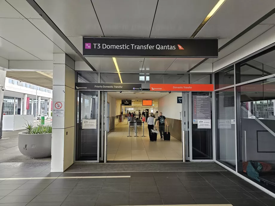 Трансфер на Qantas от Терминал 1 до Терминал 3