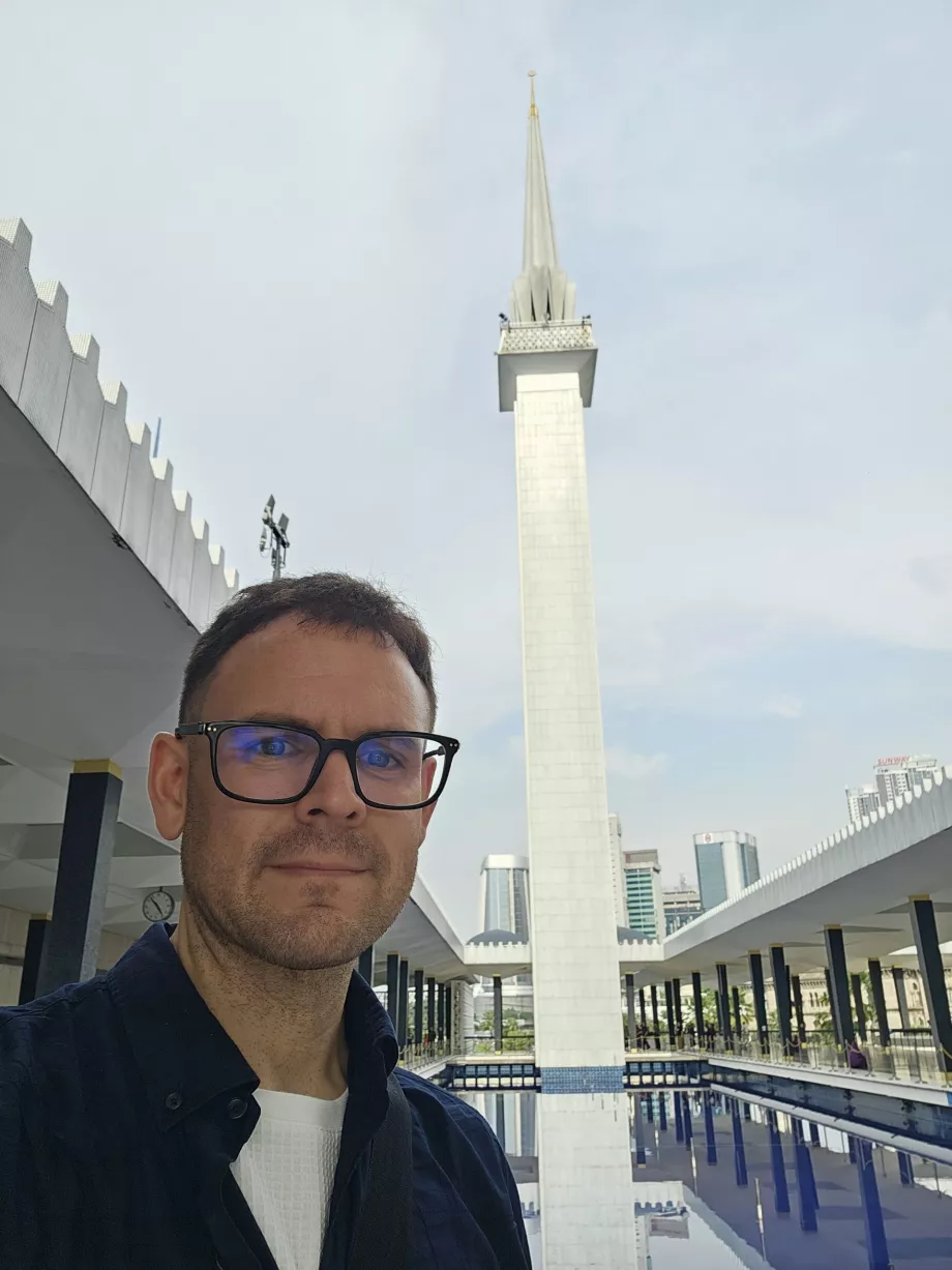Аз в Националната джамия