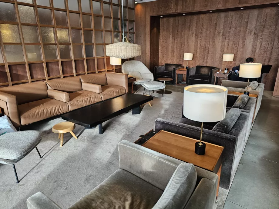 Фотьойли и дивани