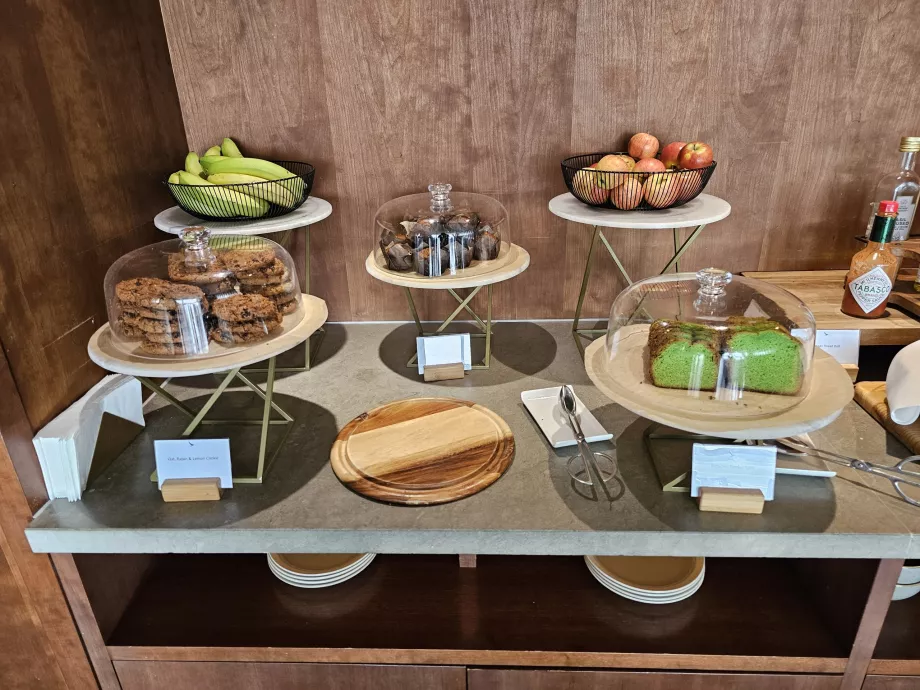 Сладкиши и бонбони