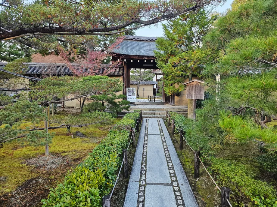 Дзен градина Дайсен-ин в Дайтоку-джи