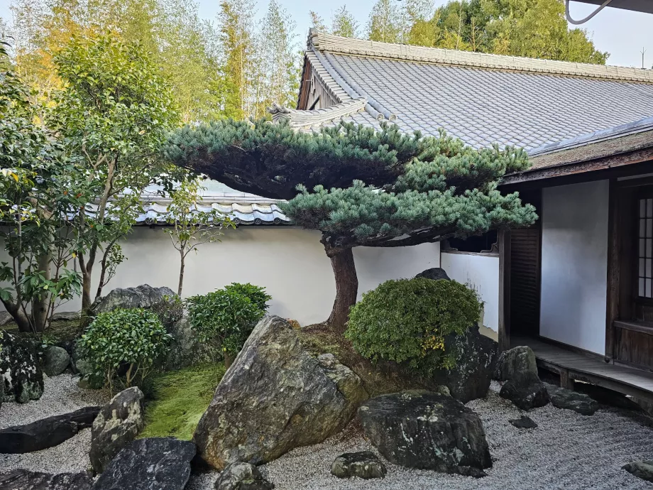 Дзен градина Дайсен-ин в Дайтоку-джи