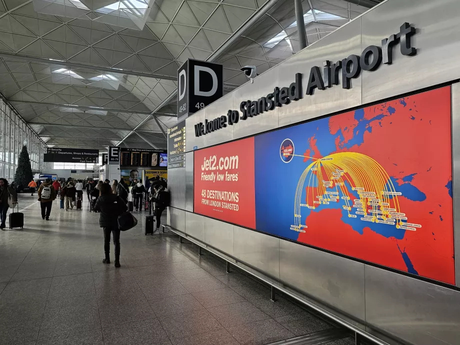 Терминал на летище Stansted Airport