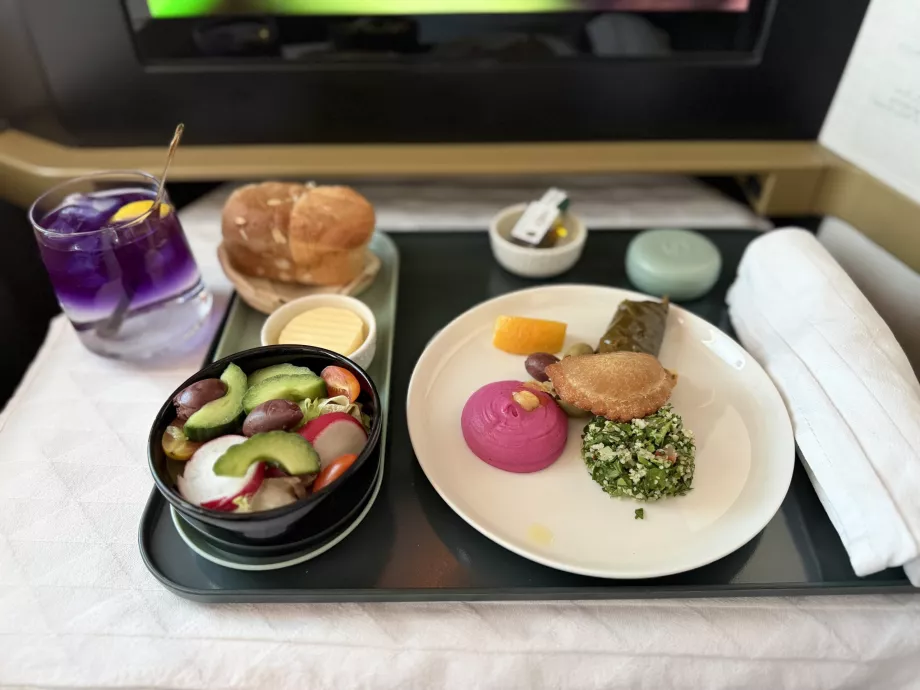 Арабско мезе и напитка Butterfly Effect