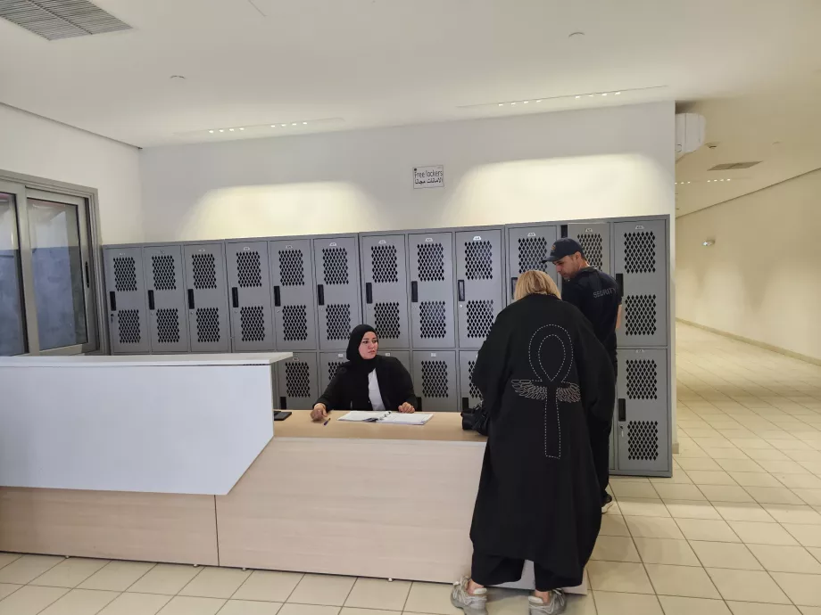 Шкафчета за съхранение на багаж