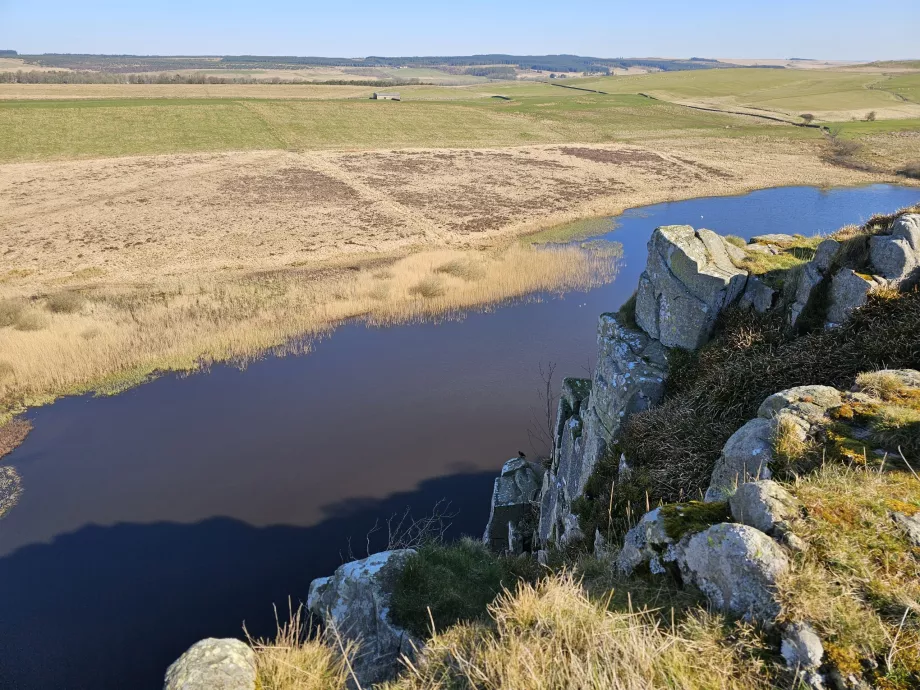Скали Highshield Crags