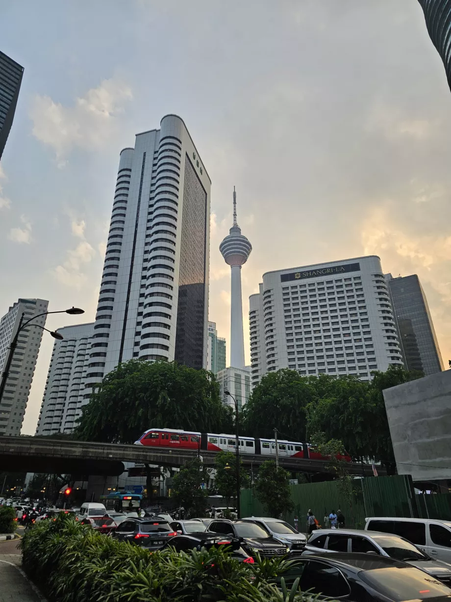 Кула Menara