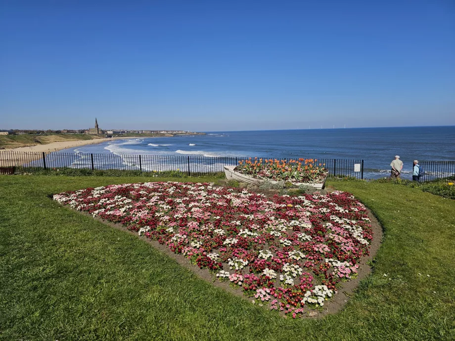 Long Sands Beach с изглед към плажа