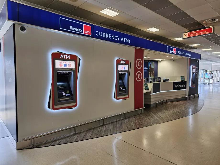 Банкомати и обменни бюра Travelex