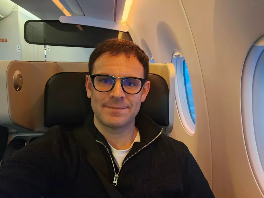 Аз в Swiss Premium Economy