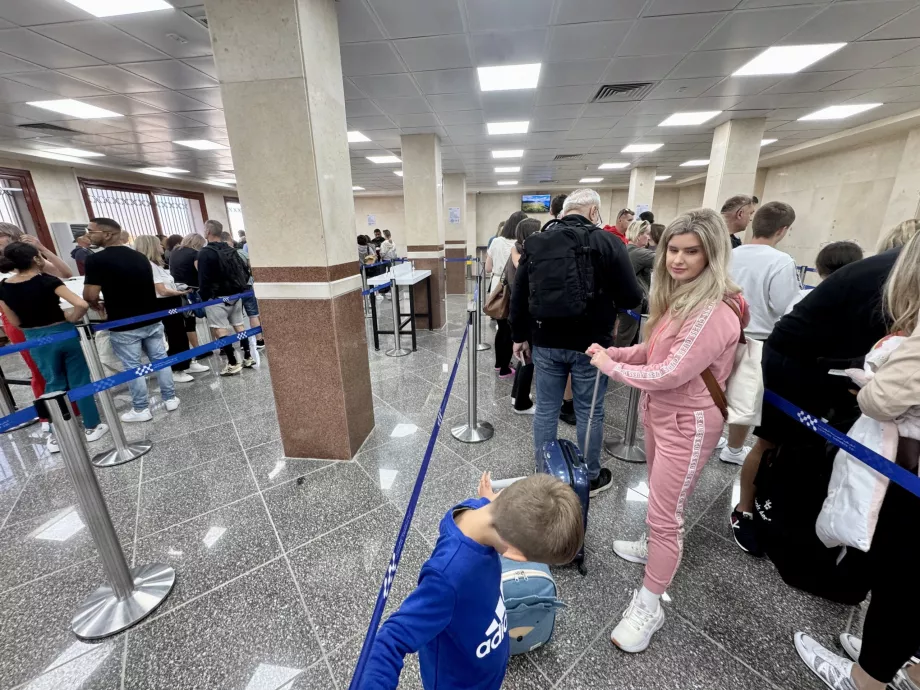 Паспортен контрол