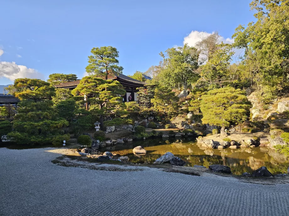 Храмът Нинна-дзи