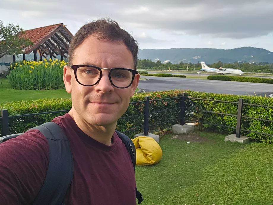 Аз на летище Koh Samui Airport, транзитна зона, международен сектор