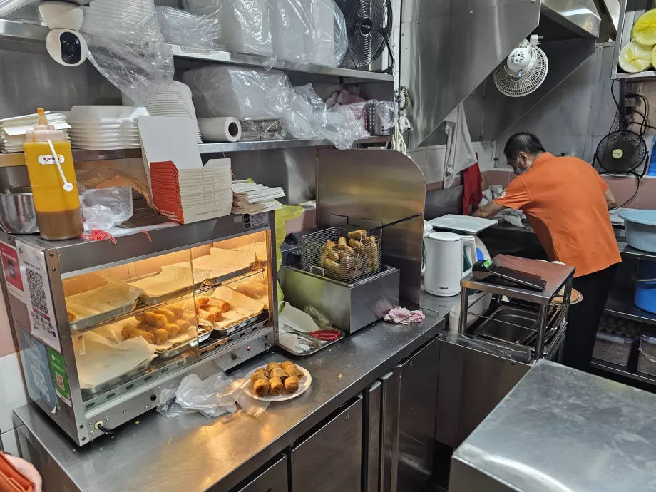 Комплексен хранителен център Чайнатаун