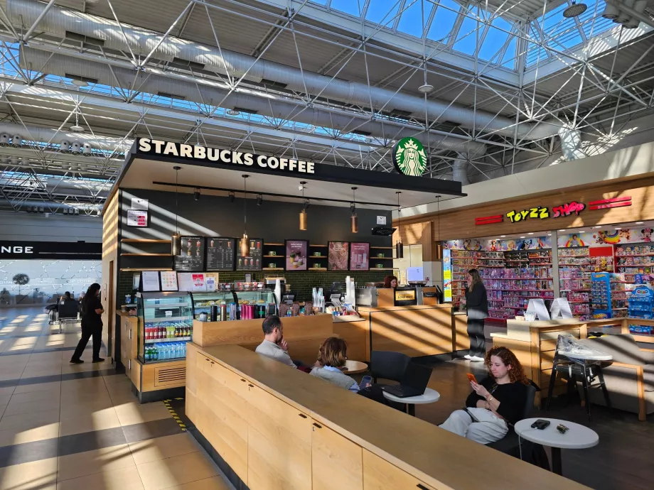 Starbucks, Терминал 1, вътрешен транзитен сектор