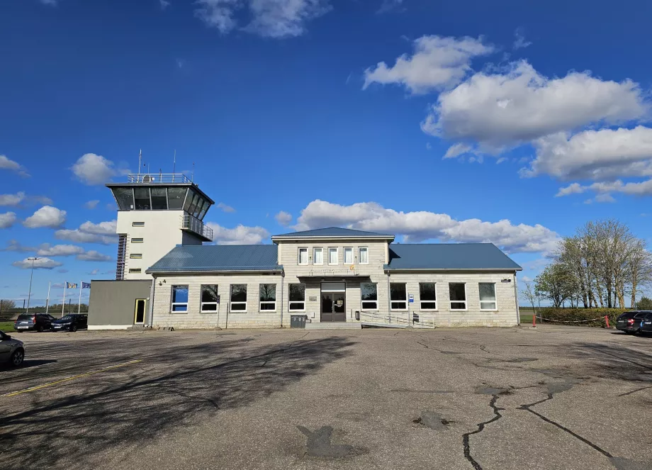 Терминал на летище Kuressaare