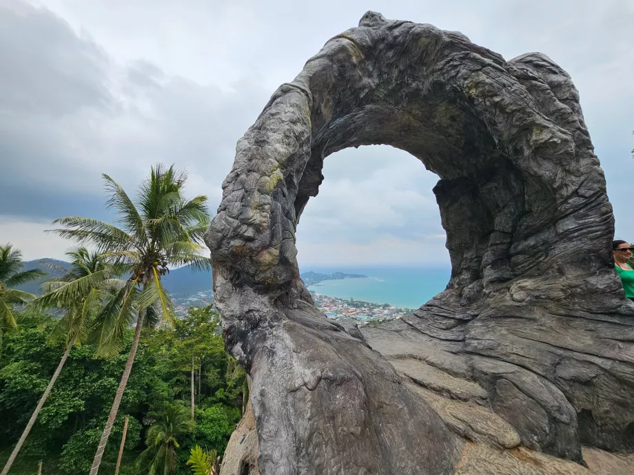 Изглед от припокриващ се камък 2