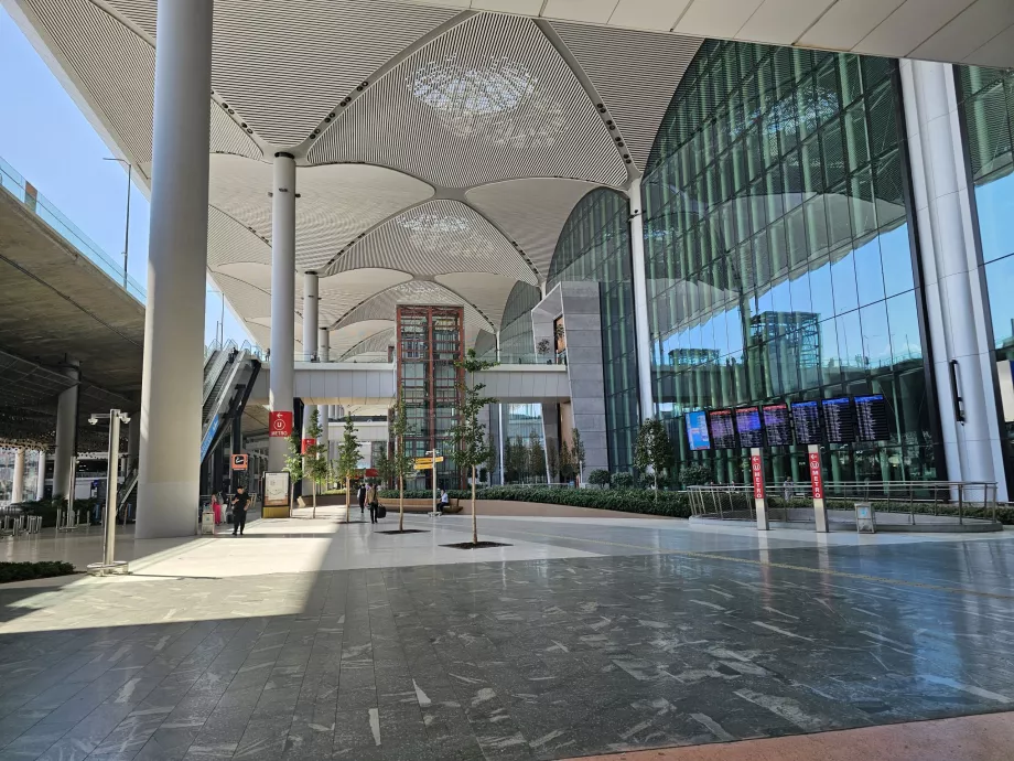 пристигане от летище Истанбул