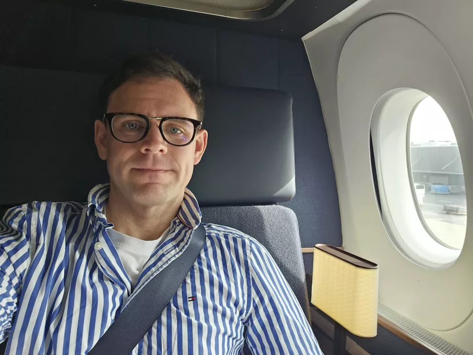 Аз в Allegris първа класа