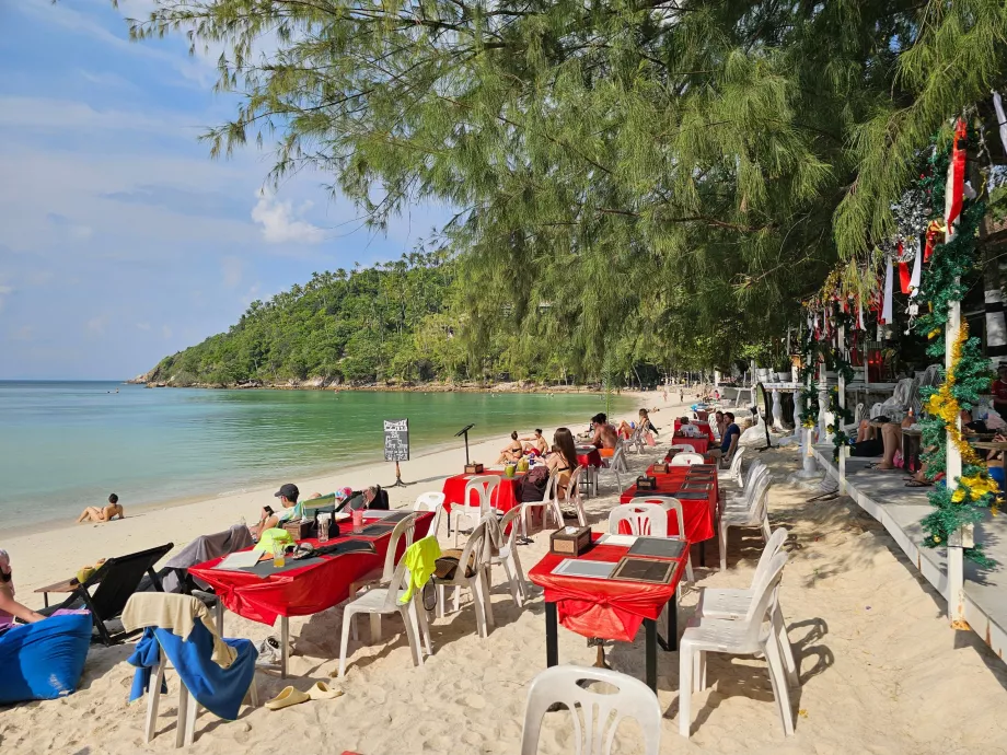 Салатен плаж