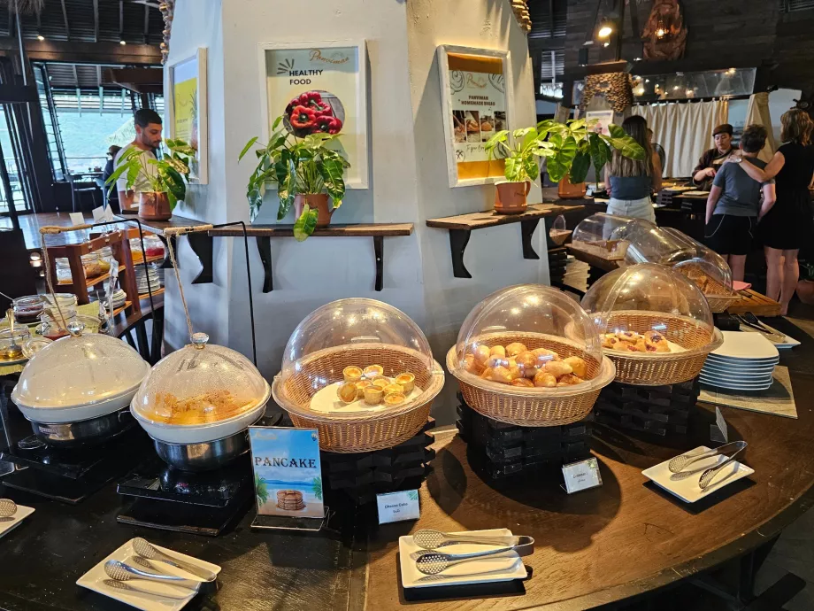 Закуска: сладкиши