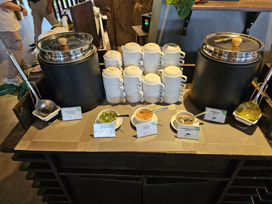 Закуска: супи