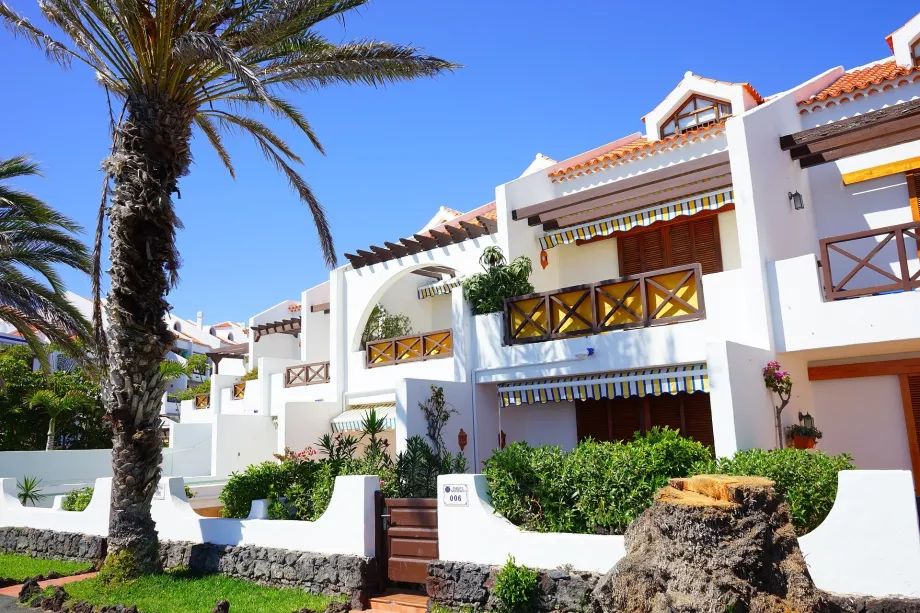 Хотел Puerto Santiago