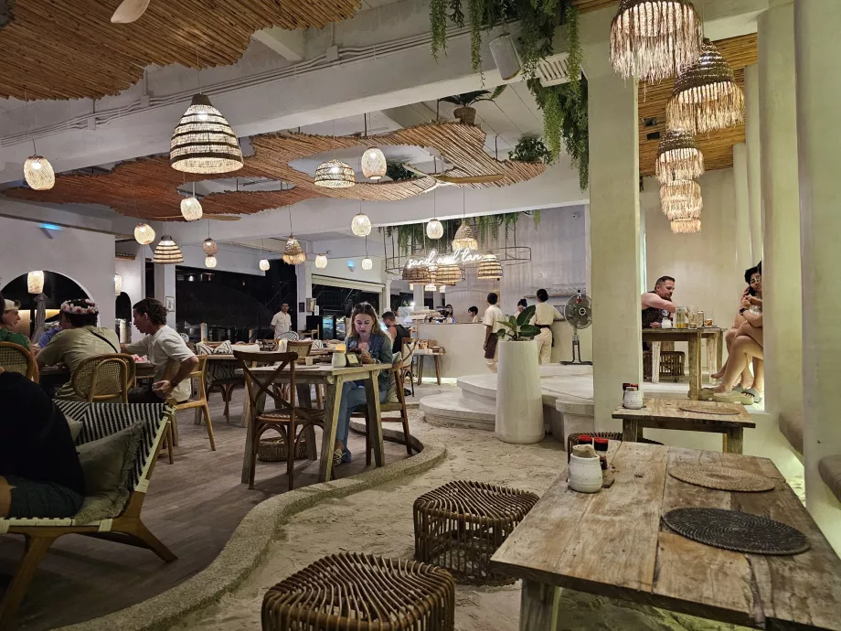 Пълнолунно парти