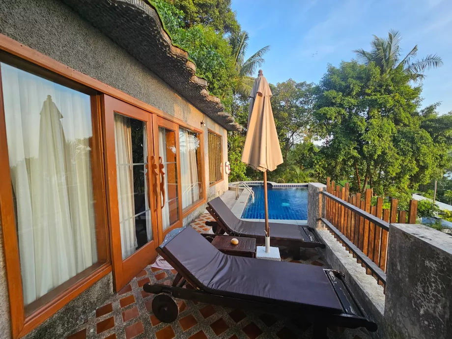 Тераса в нашата вила