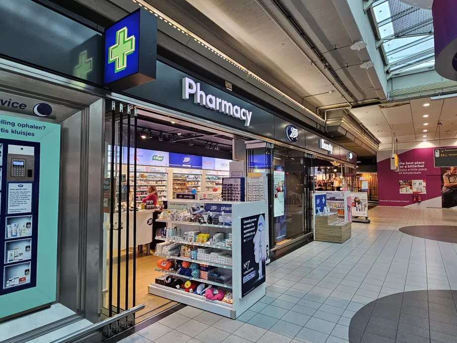 Аптека Boots, летище AMS Airport