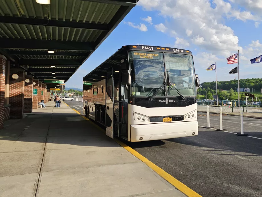 Megabus до центъра на Ню Йорк