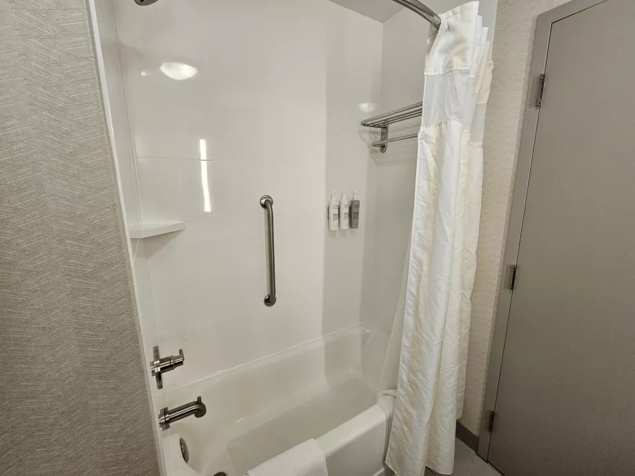 Hilton Garden Inn, баня