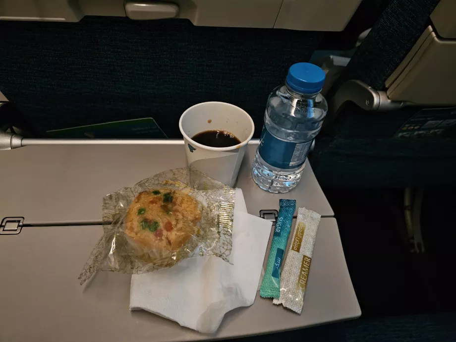 Закуска по време на полет FRA-MCT