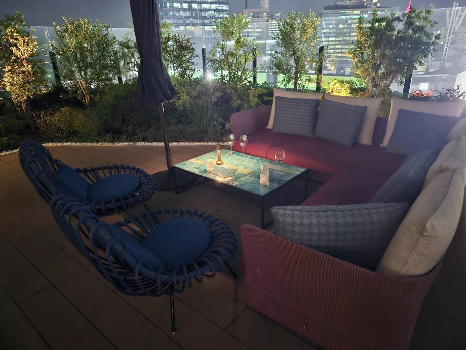 Открита тераса на ресторант Gallery 11