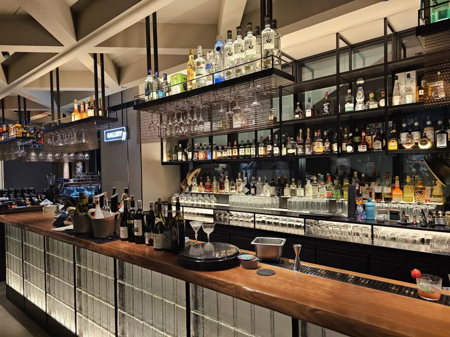 Бар в ресторант Gallery 11