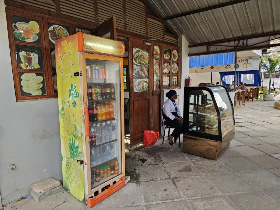 Освежителни напитки на Терминал 2