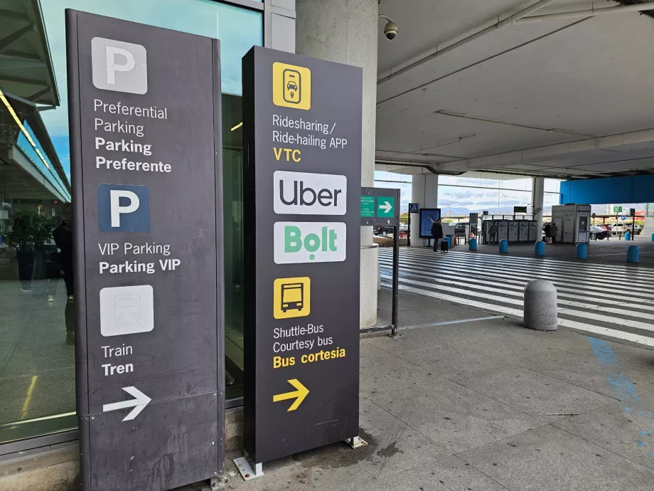 Указания за достигане до местата за качване на Uber и Bolt