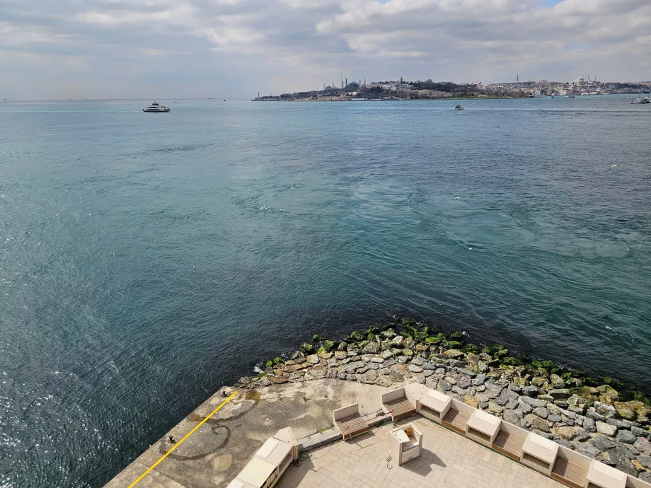 Кула за момичета